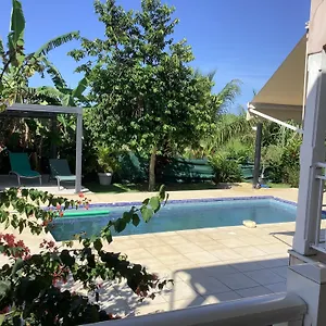 https://villa-alizee-appartement-n6.comcaribbean.com