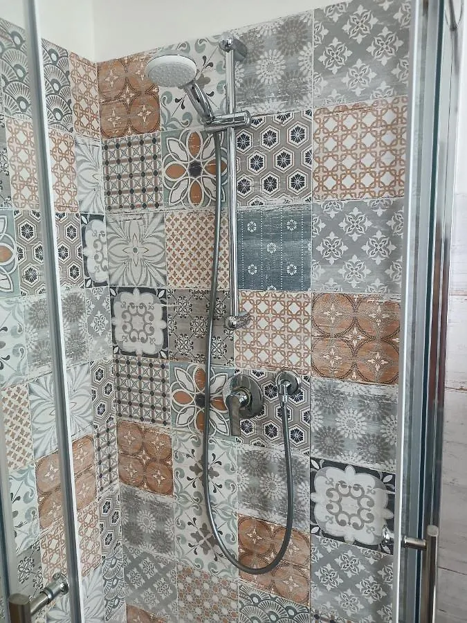 Deco & Retro Apartment La Spezia 0*,  Italy